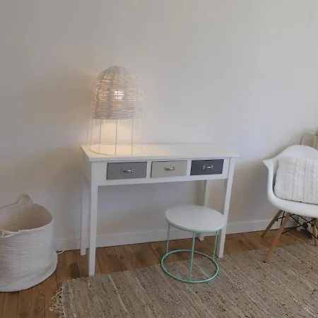Les Obiones Apartment