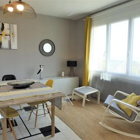 Les Obiones Apartment *